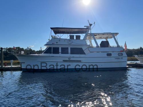 Albin 43 Sundeck recensioner och tekniska specifikationer